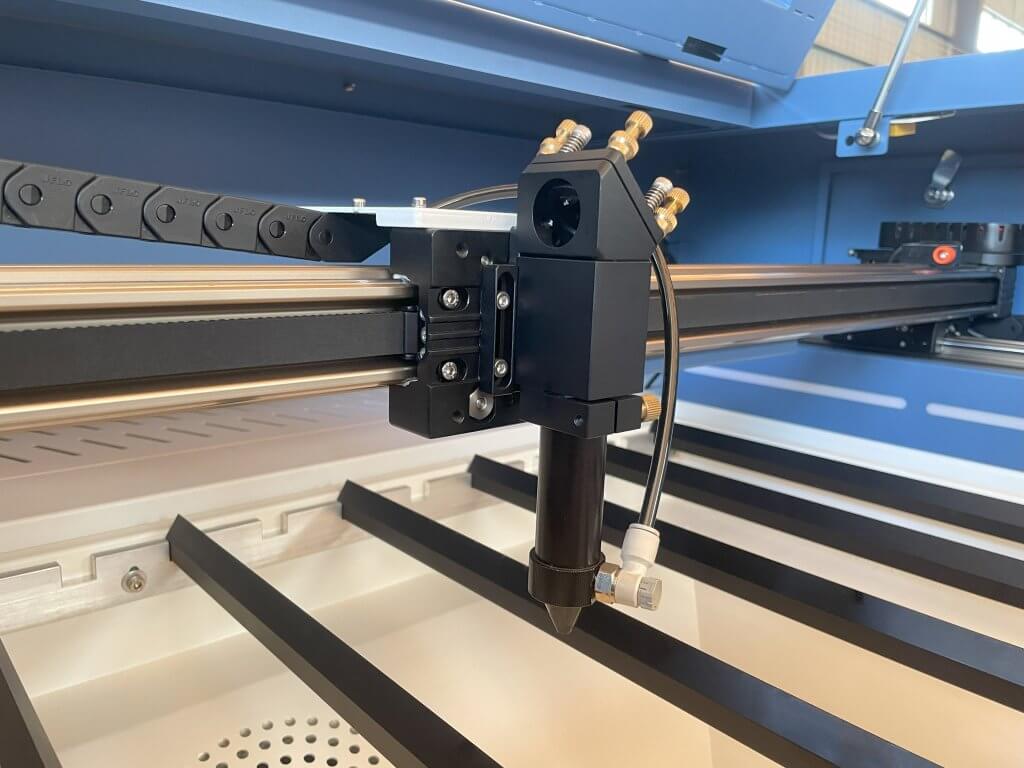 ماكينة ليزر موده ٦٠٩٠ /١٠٠وات  MOODALaser /6090/100w 